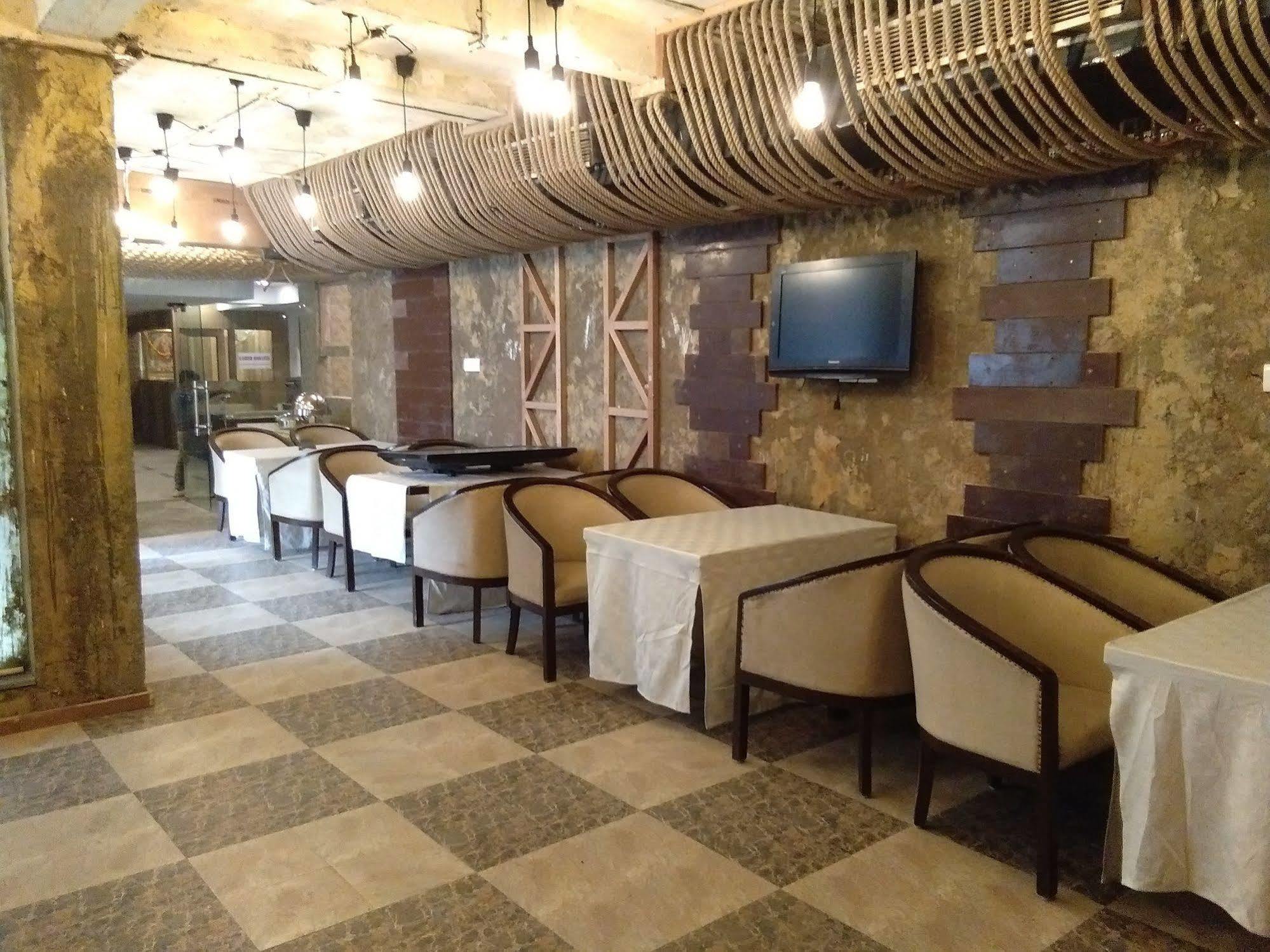 The White Klove New Delhi Exterior foto